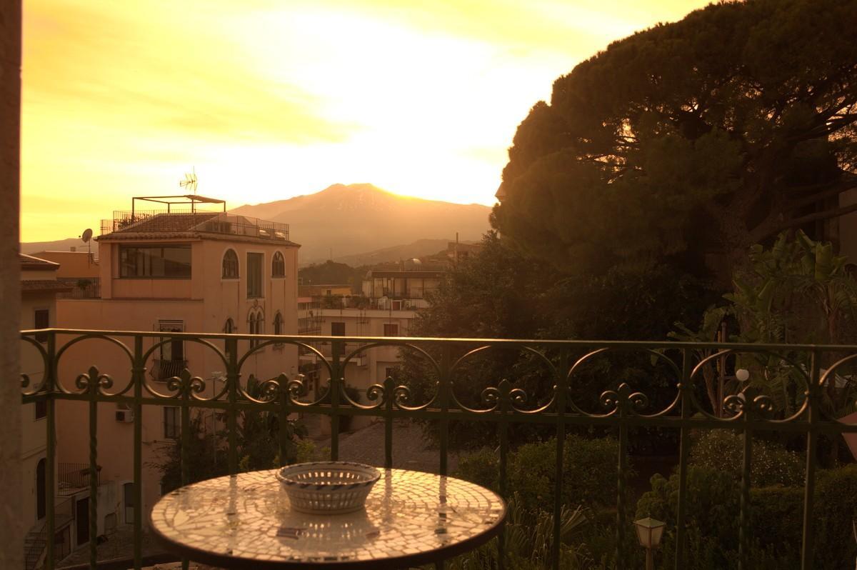 Villa Gaia Taormina Exterior photo